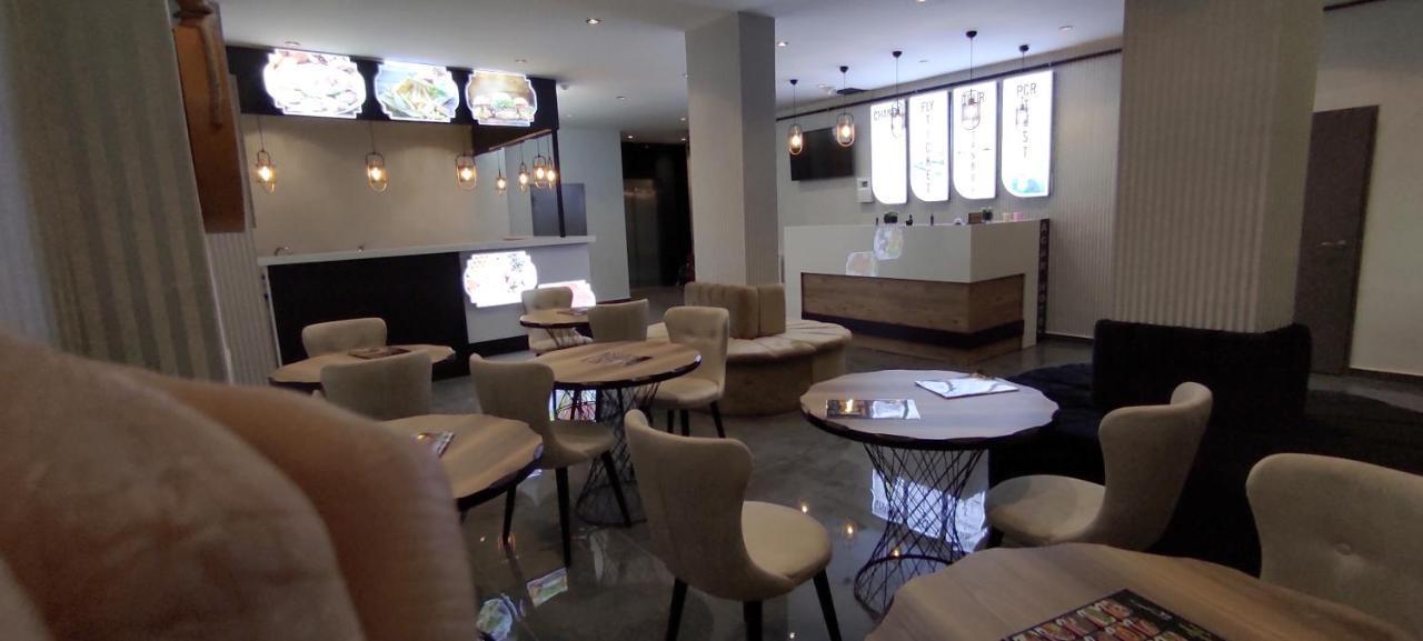 Acar Airport Hotel Plus Arnavutkoy Екстер'єр фото
