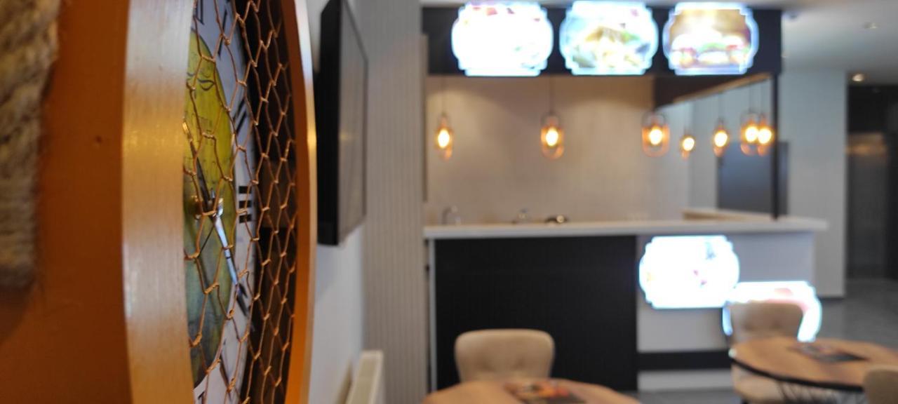 Acar Airport Hotel Plus Arnavutkoy Екстер'єр фото