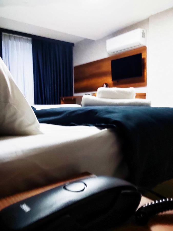 Acar Airport Hotel Plus Arnavutkoy Екстер'єр фото