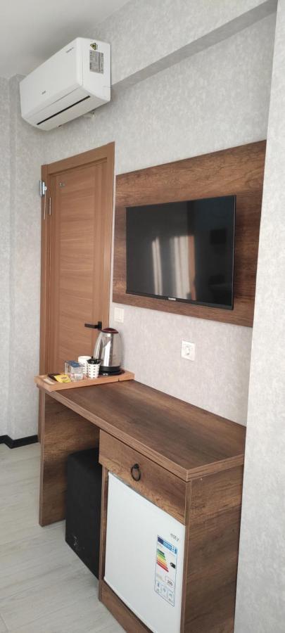Acar Airport Hotel Plus Arnavutkoy Екстер'єр фото